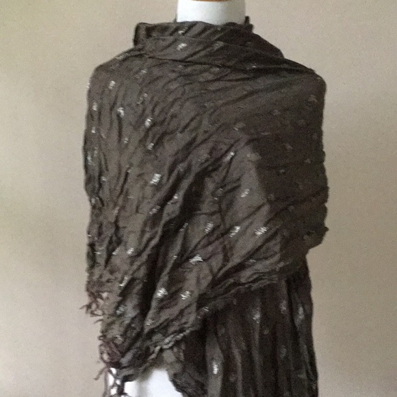 Boho chic scarf/wrap - Picture 5 of 5
